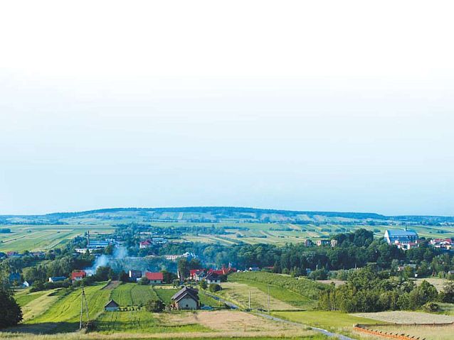 Krajobraz - widok na wieś i pola
