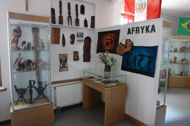 pamiątki z Afryki w muzeum