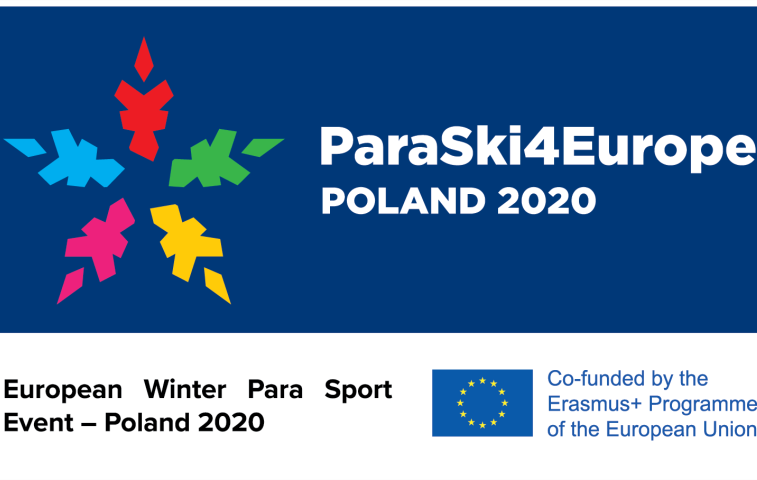 grafika na niebieskim tle logo pięc kształtów jakby płatków śniegu w różnych kolorach obok napisa paraski4europe2020 na dole logo UE