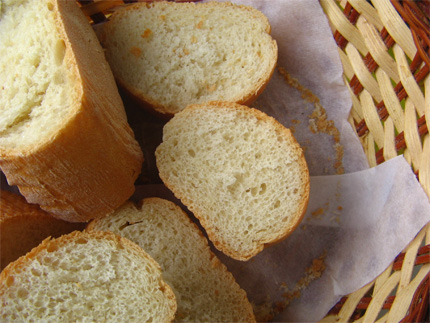 Na zdjęciu: biały chleb